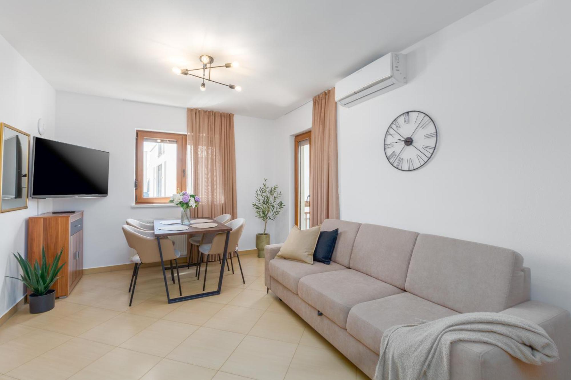 Apartments Bellissima Funtana Kültér fotó