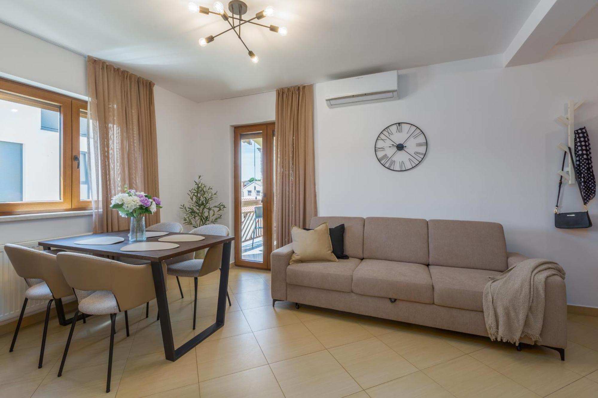 Apartments Bellissima Funtana Kültér fotó