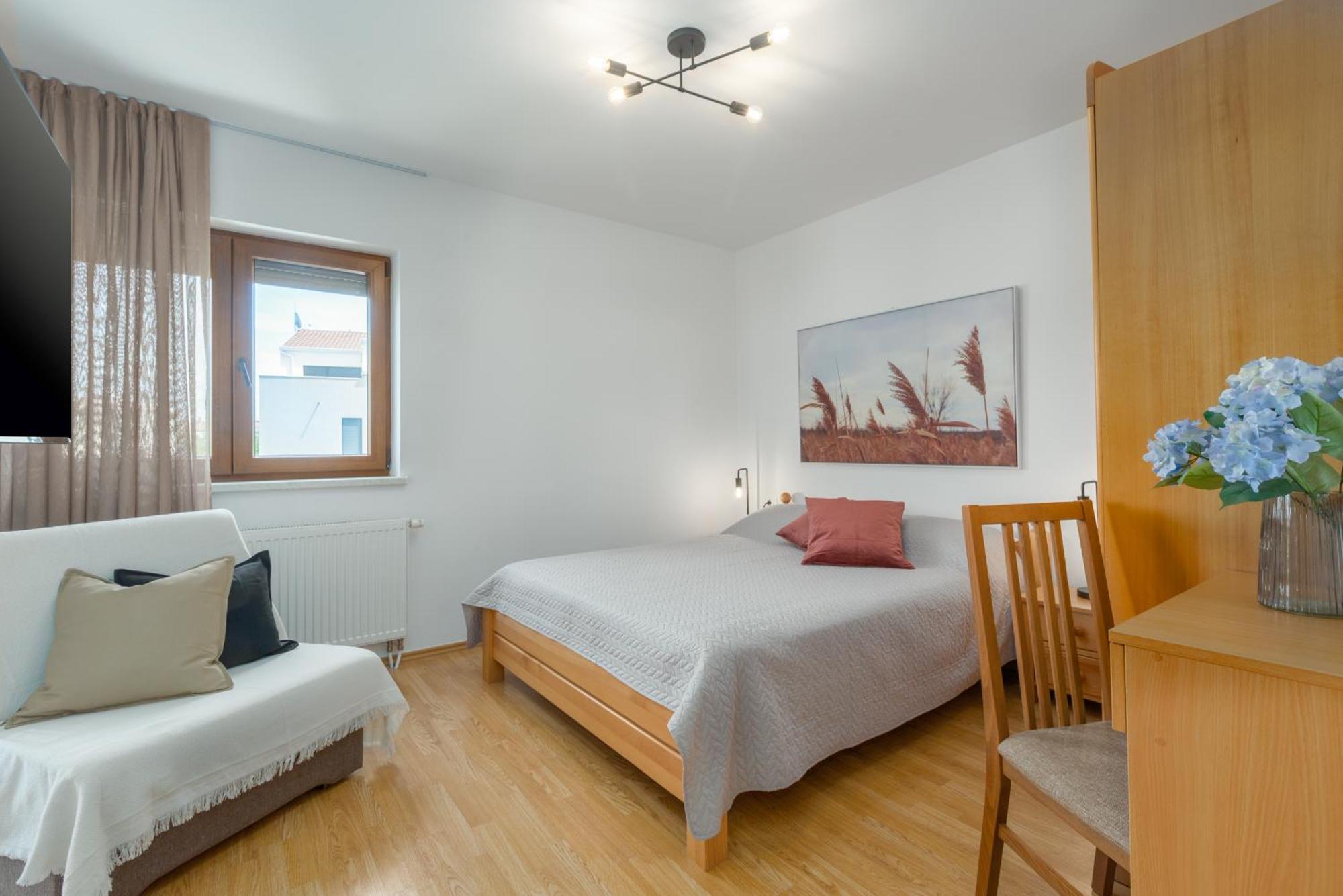 Apartments Bellissima Funtana Kültér fotó