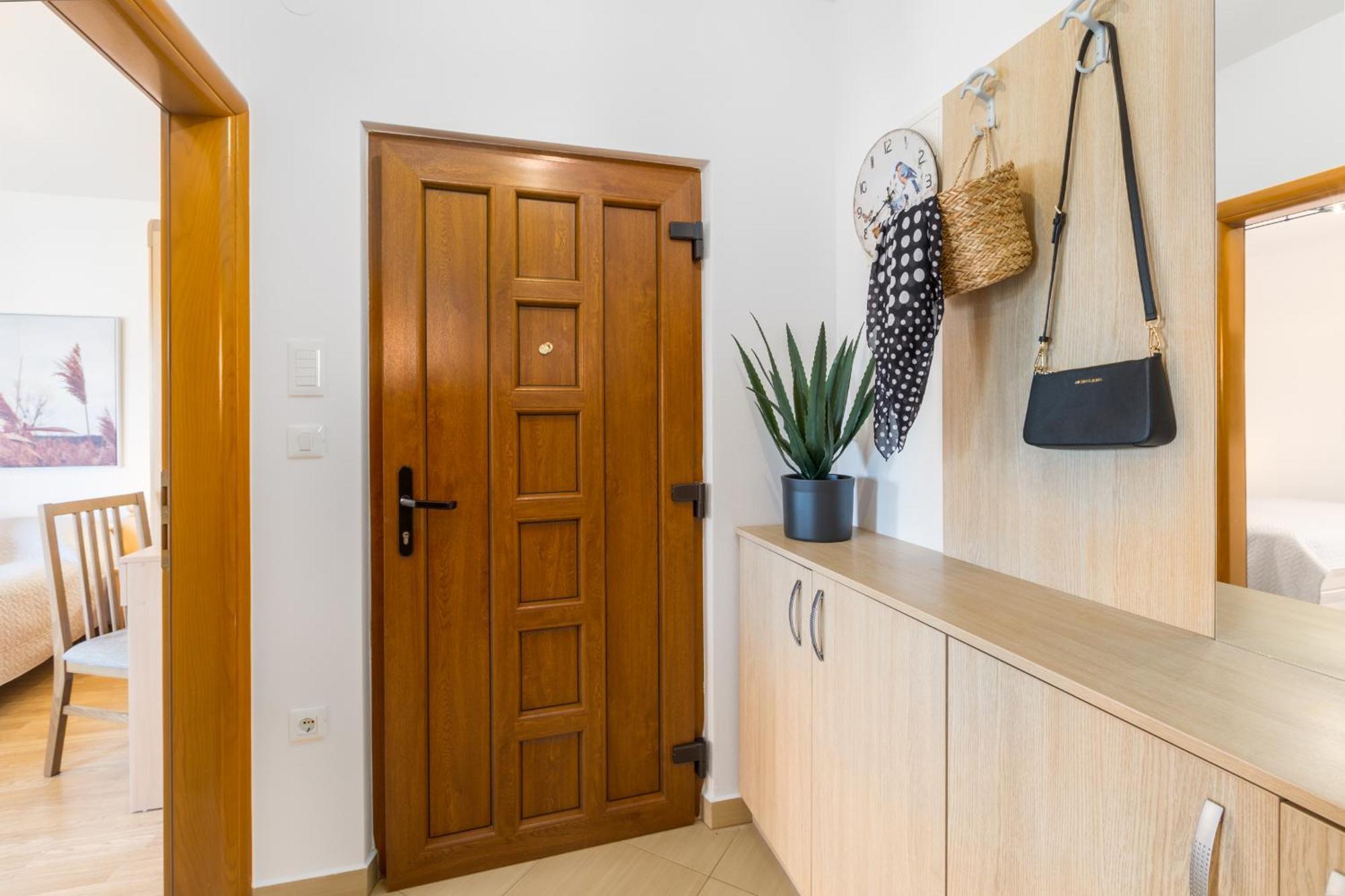 Apartments Bellissima Funtana Kültér fotó