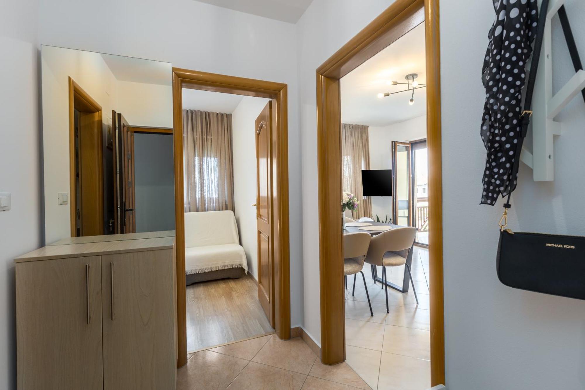 Apartments Bellissima Funtana Kültér fotó